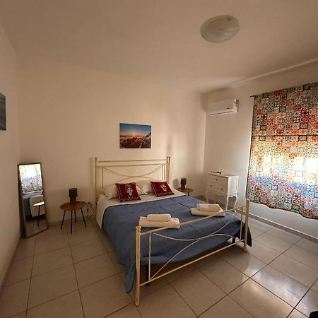 A Due Passi Dal Centro Apartment Favignana Exterior photo